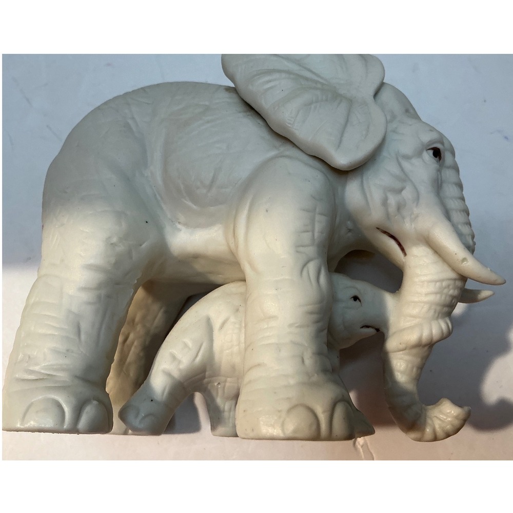 Unbranded Elephant Figurine Motherβ and Calf Off White Resin Wildlife Decor 5in
